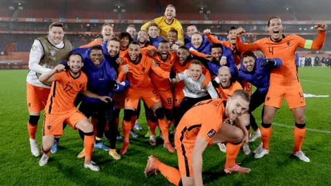 京都不死鸟VS神户胜利船：日职联精彩对决，8中9前瞻预测，不容错过的比分揭晓！